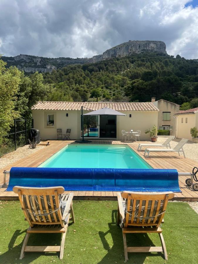 Studio De Charme Avec Piscine Fontaine-de-Vaucluse Exteriör bild